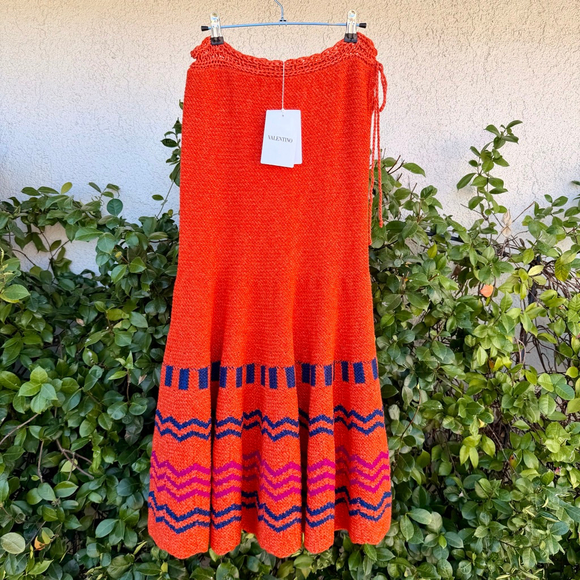 Valentino Garavani Wool Knit Midi Skirt Fluted Jacquard Size XS Fits Small NWT - Picture 3 of 10